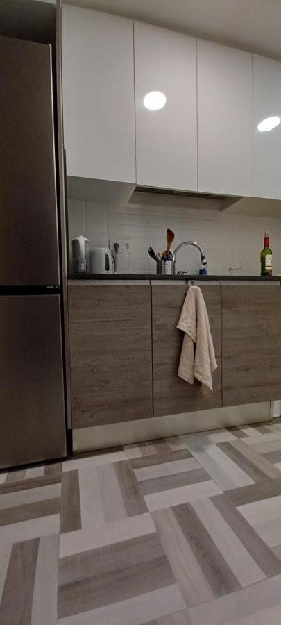 Apartamento Entero De Tres Habitaciones, Cerca De La Playa! Acogedor, Luminoso Y Tranquilo 马尔格莱特德玛 外观 照片