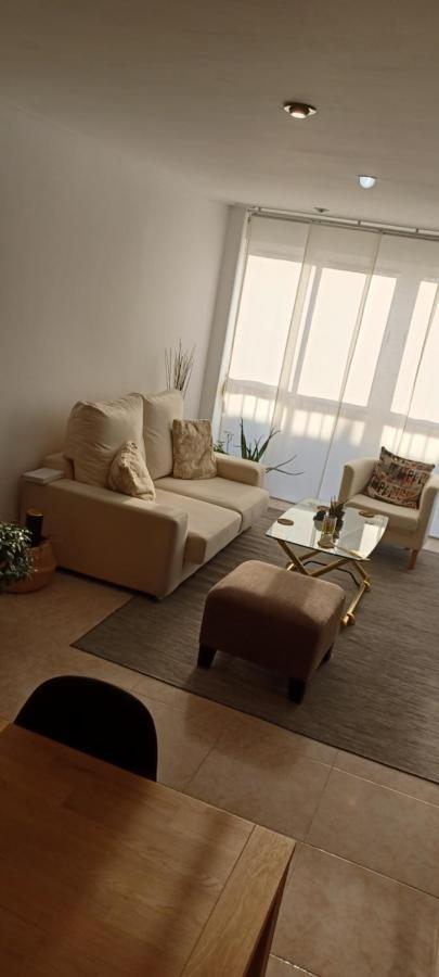 Apartamento Entero De Tres Habitaciones, Cerca De La Playa! Acogedor, Luminoso Y Tranquilo 马尔格莱特德玛 外观 照片