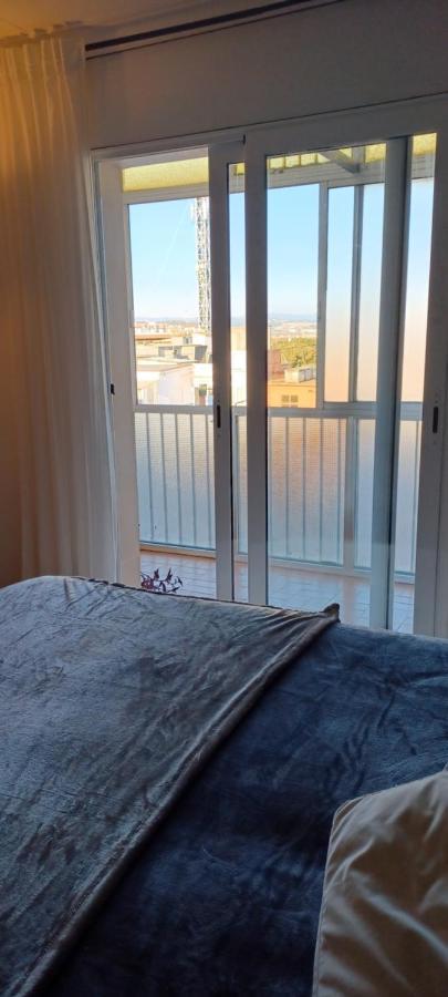 Apartamento Entero De Tres Habitaciones, Cerca De La Playa! Acogedor, Luminoso Y Tranquilo 马尔格莱特德玛 外观 照片