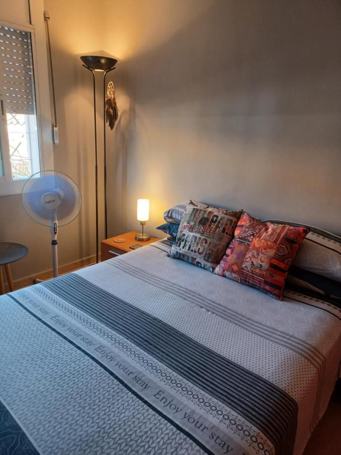 Apartamento Entero De Tres Habitaciones, Cerca De La Playa! Acogedor, Luminoso Y Tranquilo 马尔格莱特德玛 外观 照片