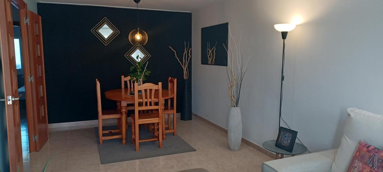 Apartamento Entero De Tres Habitaciones, Cerca De La Playa! Acogedor, Luminoso Y Tranquilo 马尔格莱特德玛 外观 照片